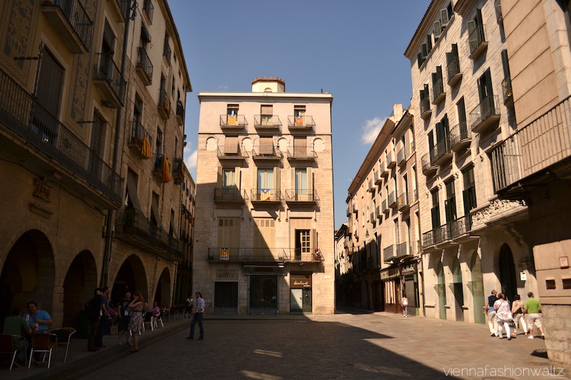 02 Girona