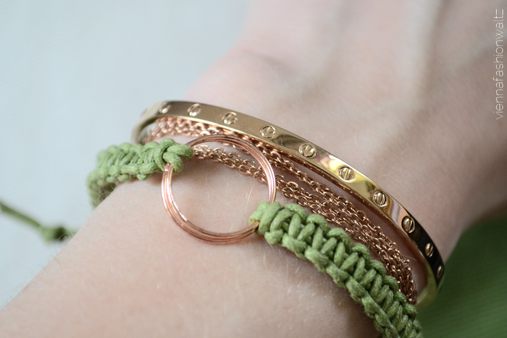 DIY Makramee-Armband mit Rosé-Detail