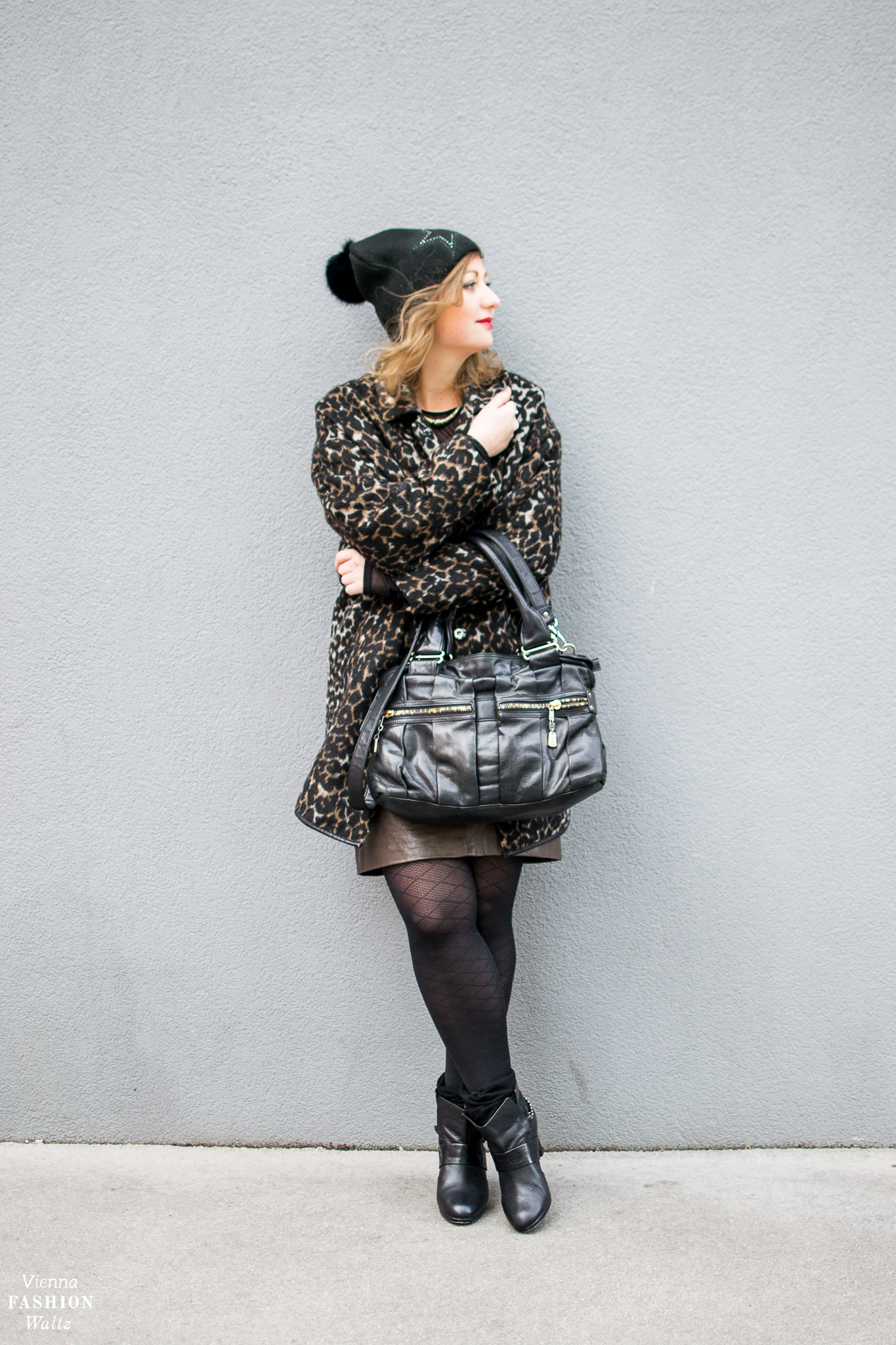 Fashion Trends | How to wear Leopard Print! Outfit with leopard print Coat and Leather Skirt