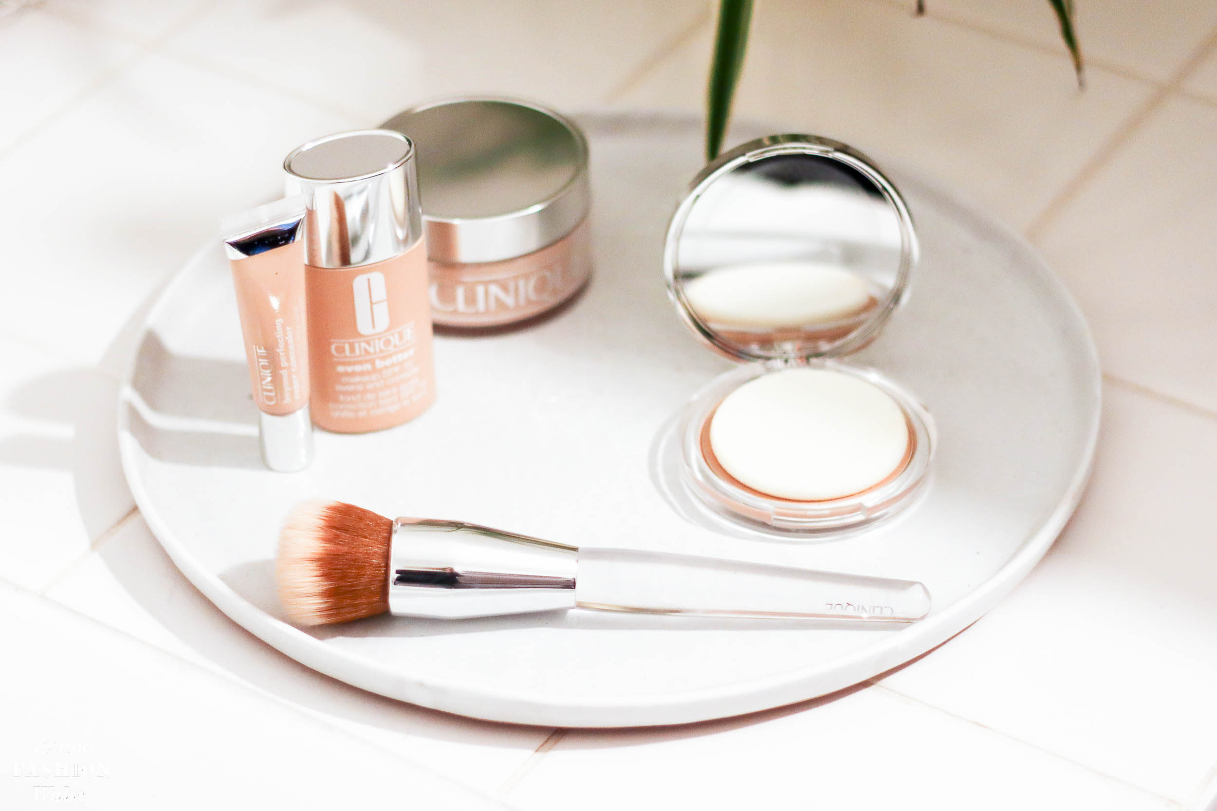 Make-up Tipps: So findet ihr die perfekte Foundation!